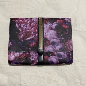Floral clutch / crossbody bag